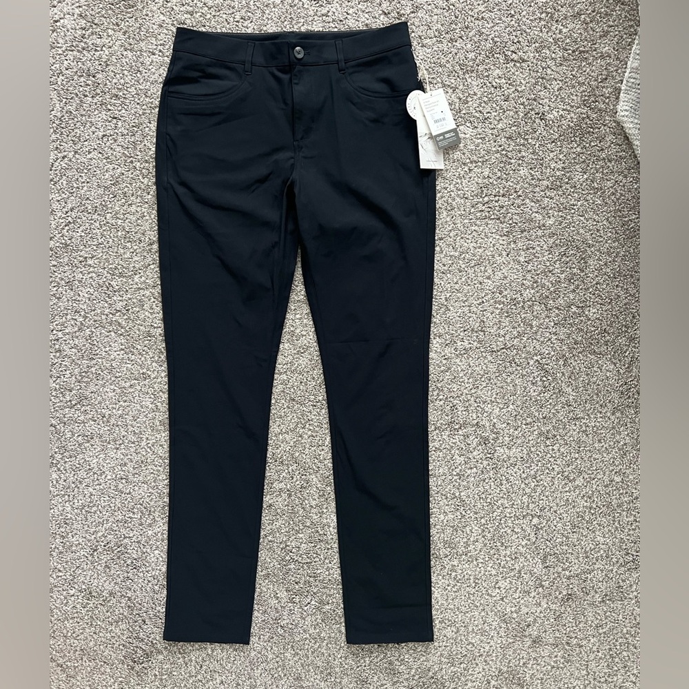 Men’s Vuori black pants size 32 NWT